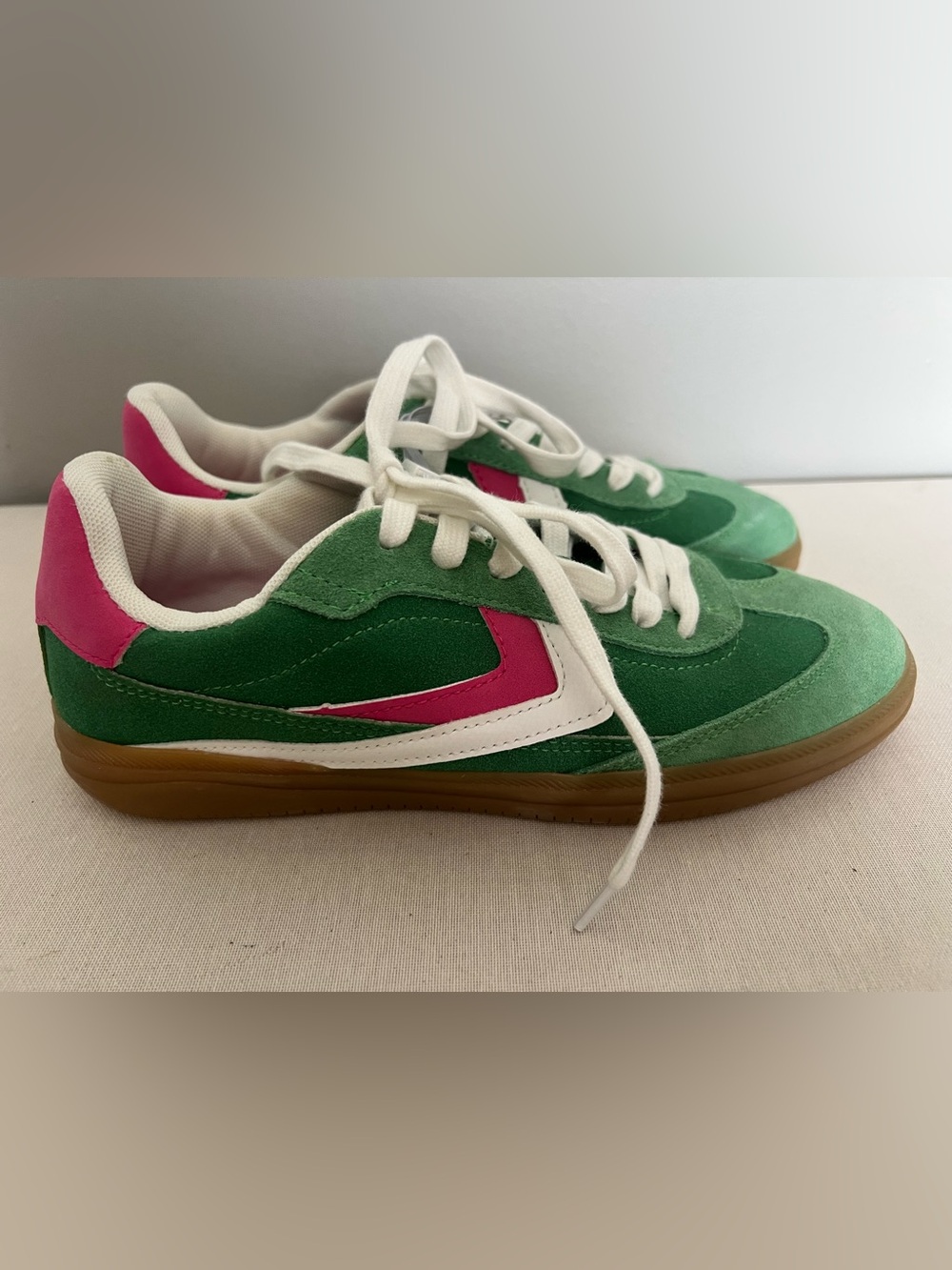 New Bershka Green & Pink Suede Sneakers